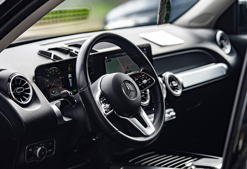 Mercedes Mercedes