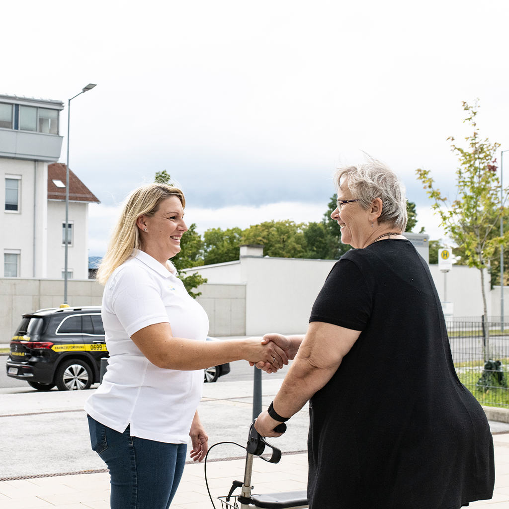 Pruggmayer bei der Krankenbeförderung